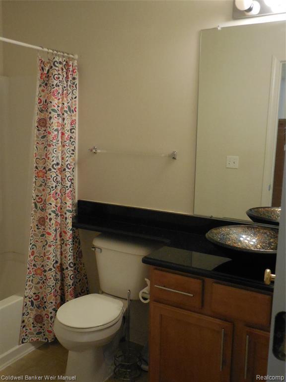 Building Photo - 39792 Rockcrest Cir