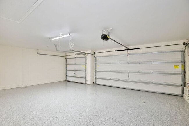 Building Photo - Water-View 4BR/3BA with 3-Car Garage in Gated North Shore - Near Lake Nona & Medical City