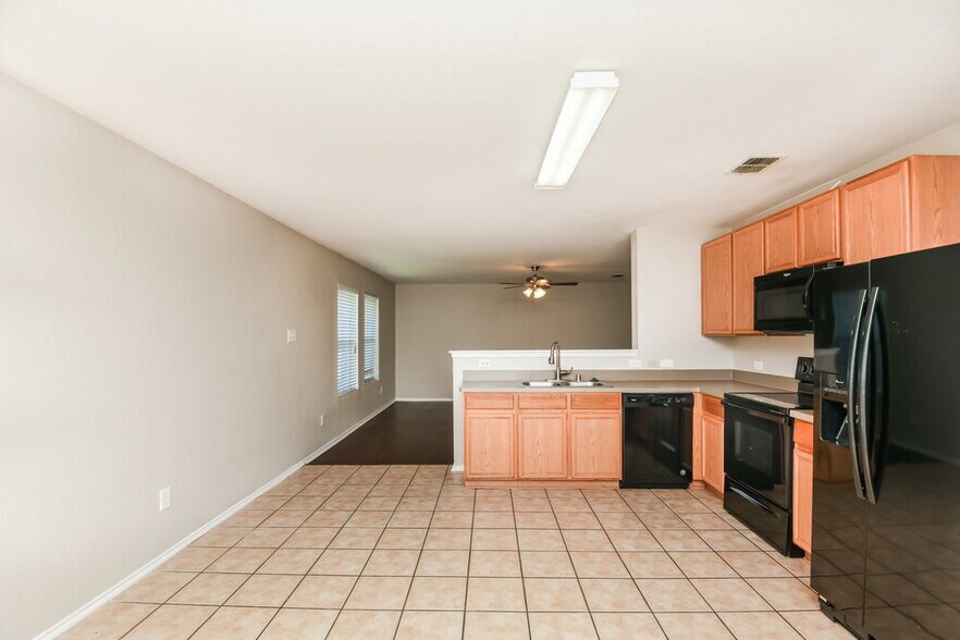 Building Photo - 1508 Queens Brook Ln