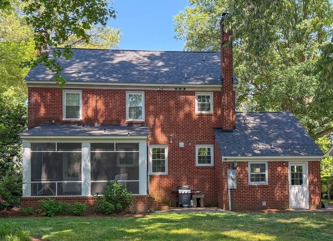 Building Photo - Beautiful 3BR/1.5BA Home in Newport News, VA - Move-in Ready!