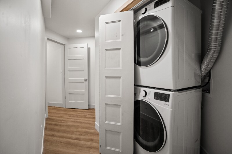 Building Photo - 967 W Coral Charm Wy