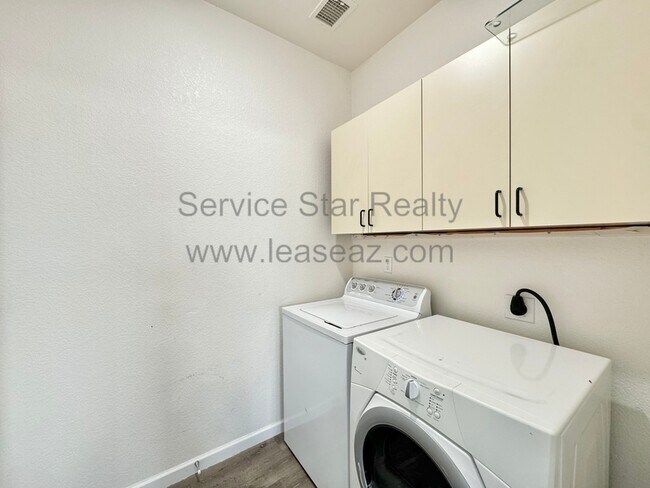 Building Photo - 13536 W Canyon Creek Dr