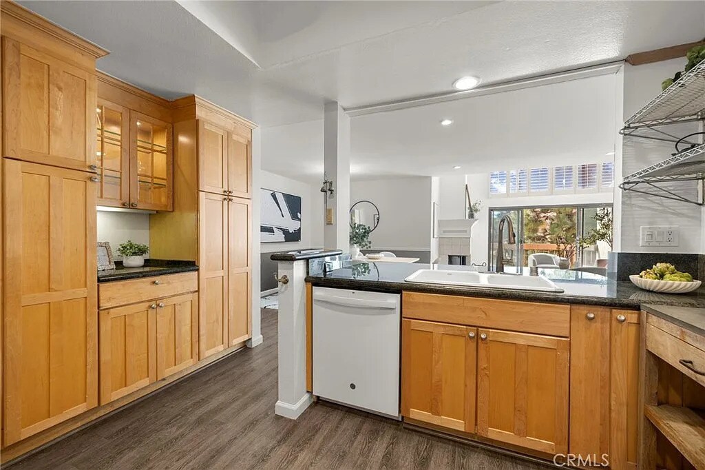 Building Photo - 8180 Manitoba St