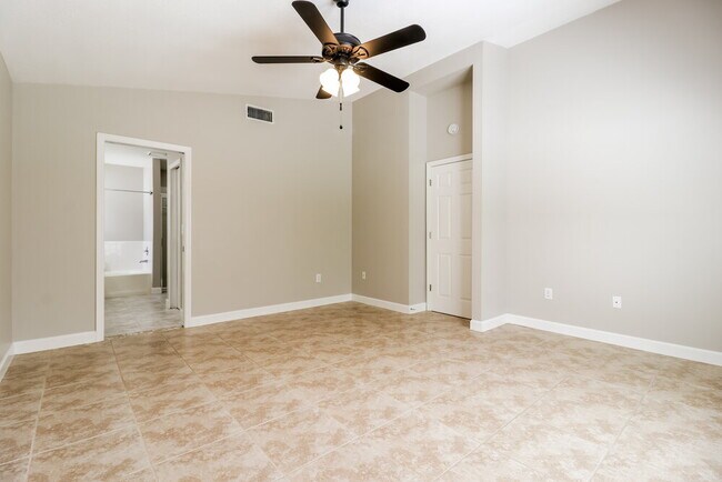 Building Photo - 1243 Big Sky Dr