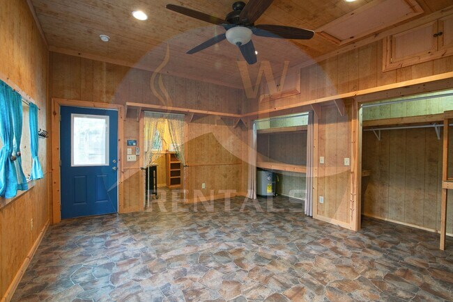 Building Photo - 62 Loveland Vis