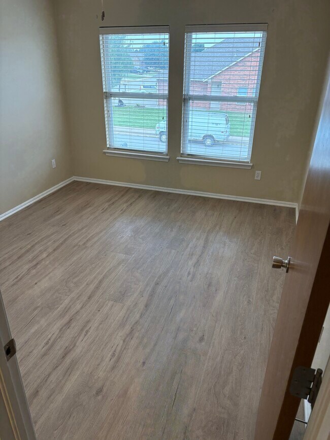 Upstairs bedroom - 9710 SW 17th St