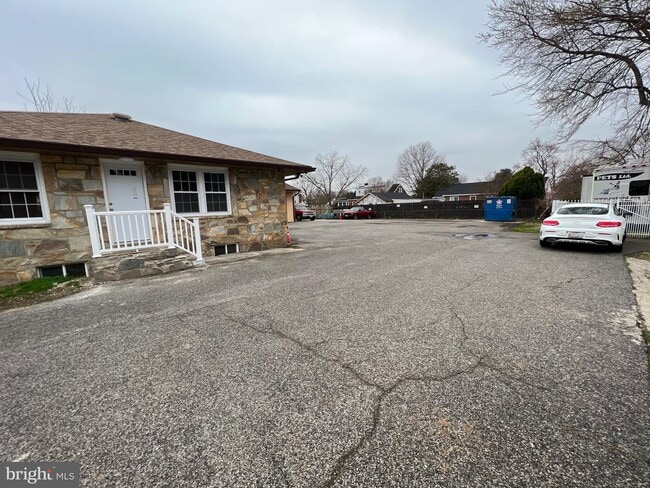 Building Photo - 13322 Occoquan Rd