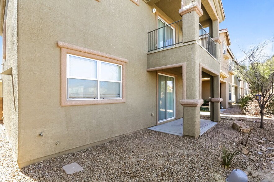 Building Photo - 8838 Ashley Park Ave