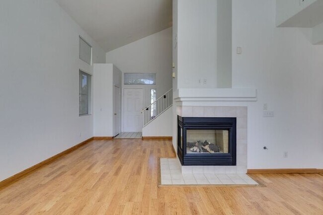 Building Photo - Charming Henderson Home on a Corner Cul-de-Sac Lot