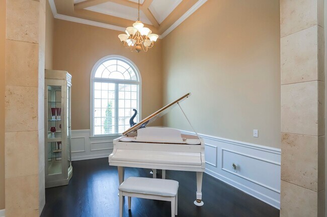 Building Photo - Available Now!