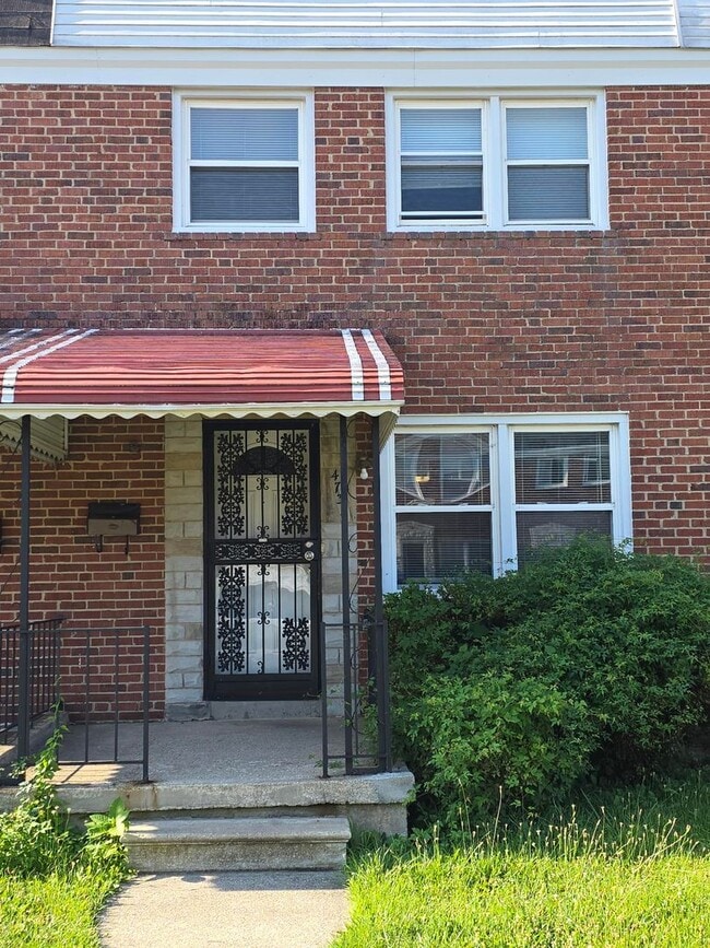 Primary Photo - Beautiful 3 Bedroom 1 Bathroom East Baltim...