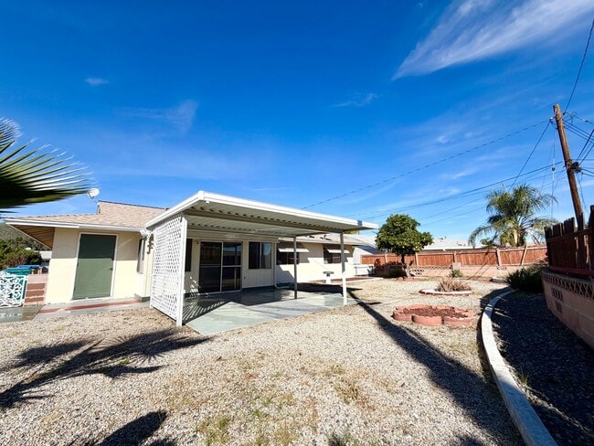 Building Photo - Low-Maintenance 2 Bed 2 Bath Home with Enclosed Patio in Sun City 55+ Community