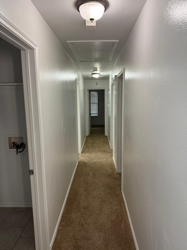 Building Photo - 1920 Galveston Ave