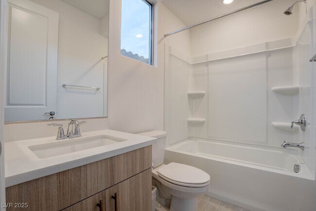 Building Photo - 230 Carmel Sky St