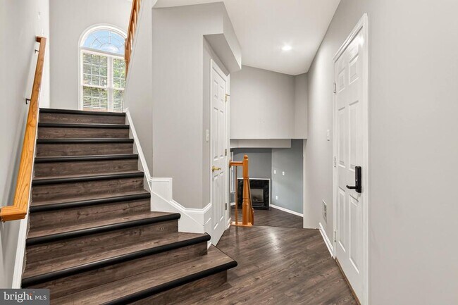 Building Photo - 21776 Ladyslipper Sq