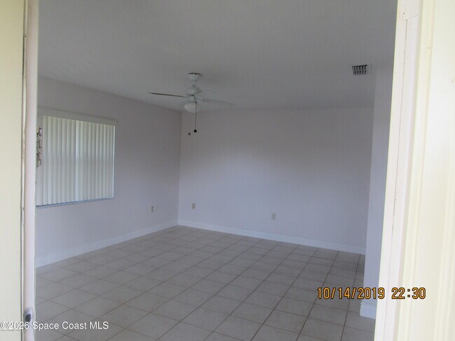 Building Photo - 500 Catalina Rd