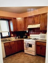Building Photo - 336 Lagrange