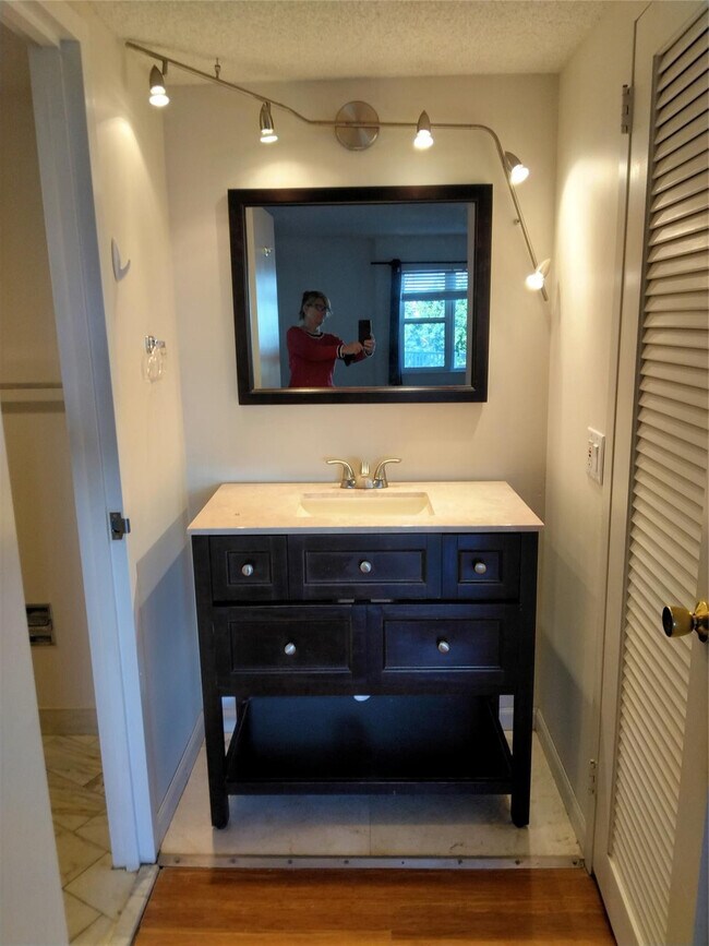 Building Photo - 1200 Hibiscus Ave