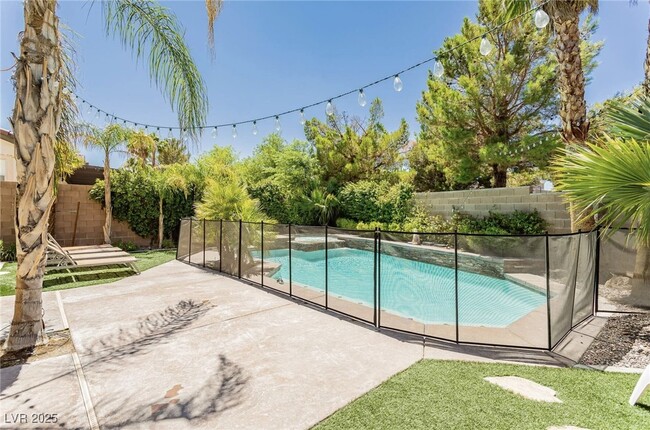 Building Photo - 11575 Zagarolo Ln