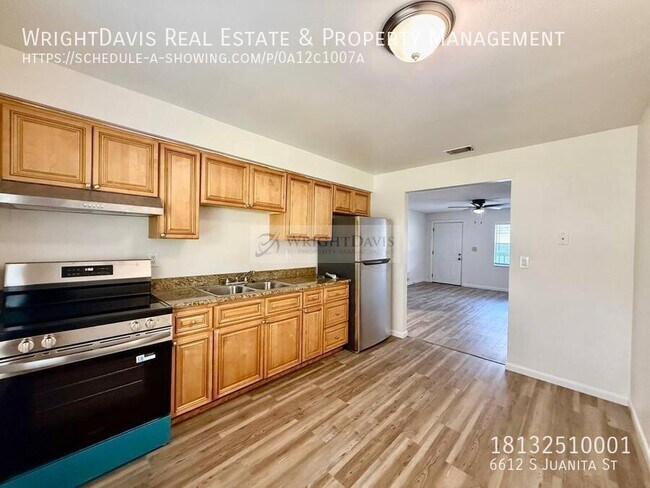 Building Photo - 6612 S Juanita St
