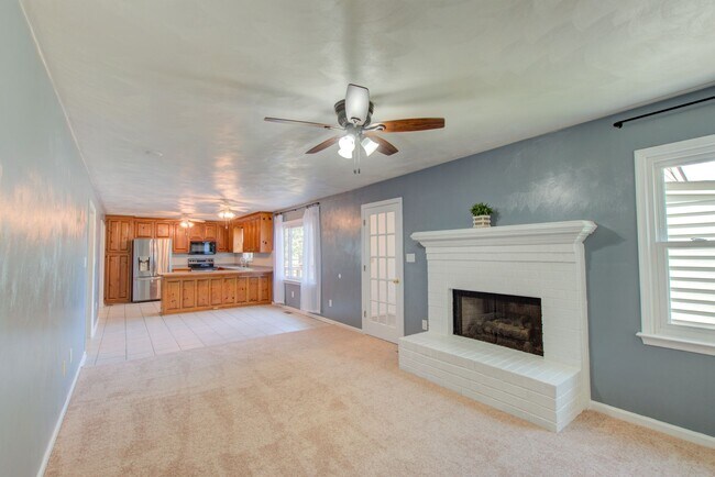 Building Photo - 427 Las Gaviotas Blvd