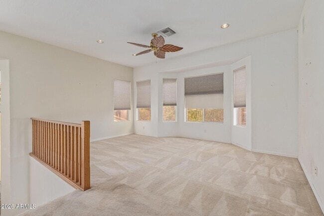 Building Photo - 589 N Acacia Dr