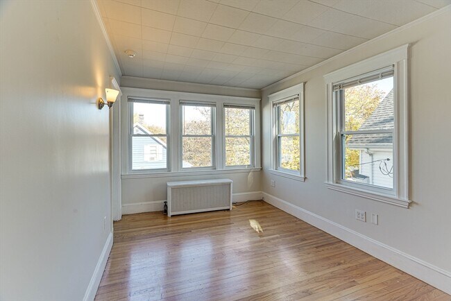 Building Photo - 14 Wheatland St