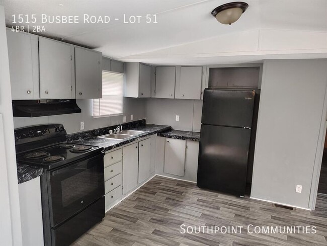 Building Photo - 1515 Busbee Rd