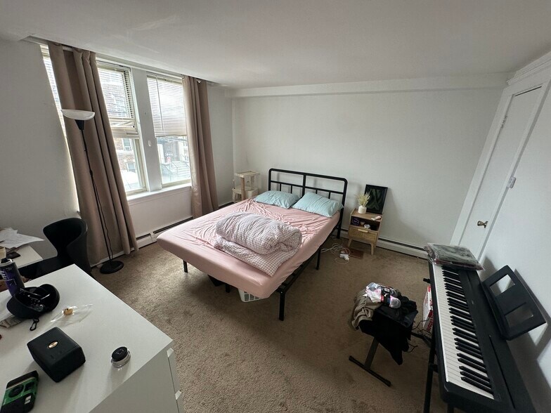Apt 2 - 20 Colborne Rd