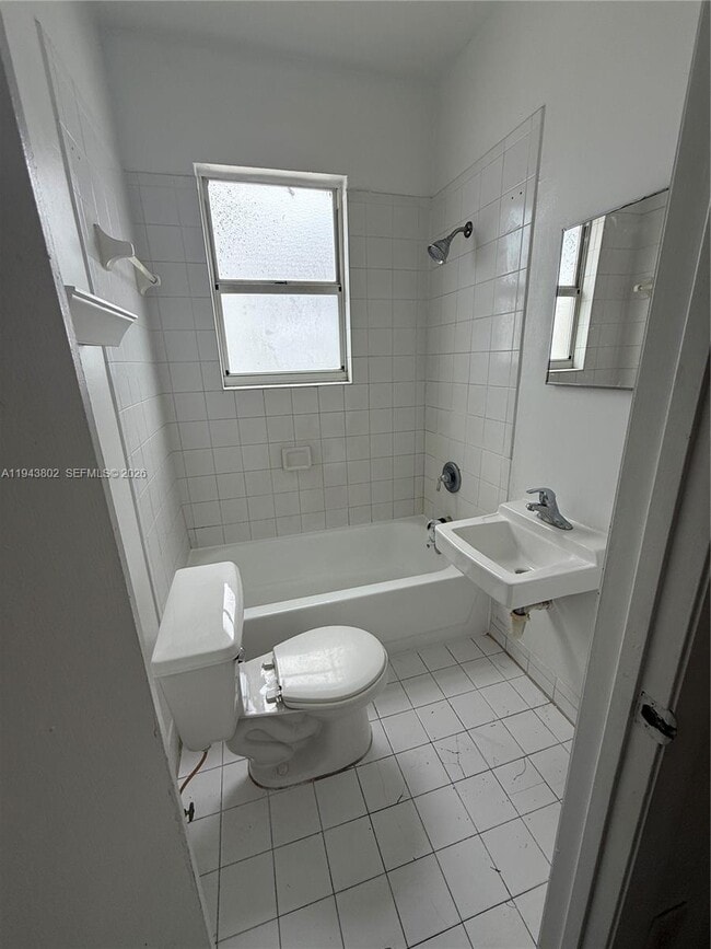 Building Photo - 1615 Pennsylvania Ave