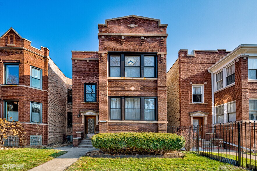 Building Photo - 4317 N Spaulding Ave