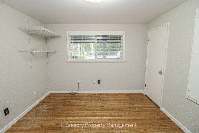 Building Photo - 19711 Bartlett Rd