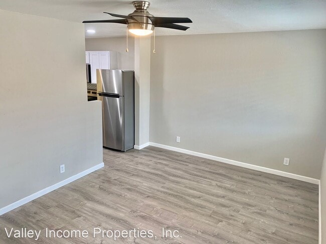 Building Photo - 6821 N 45th Ave