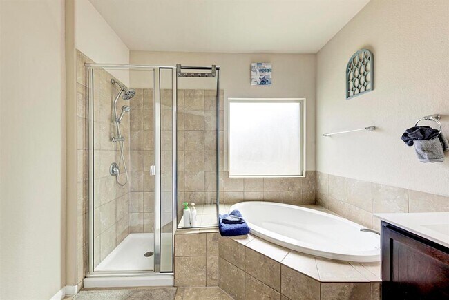 Building Photo - 1023 Palo Duro Loop