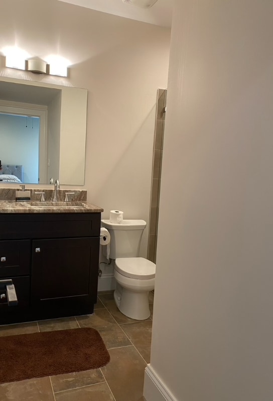 Building Photo - 2044 Great Falls St