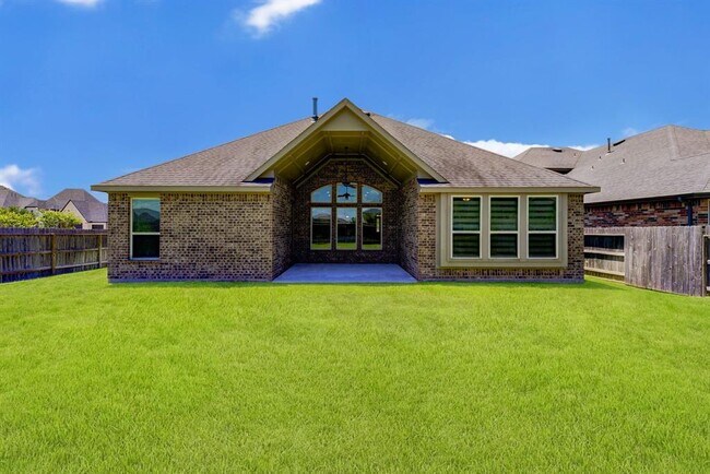 Building Photo - 29302 Wood Lily Dr