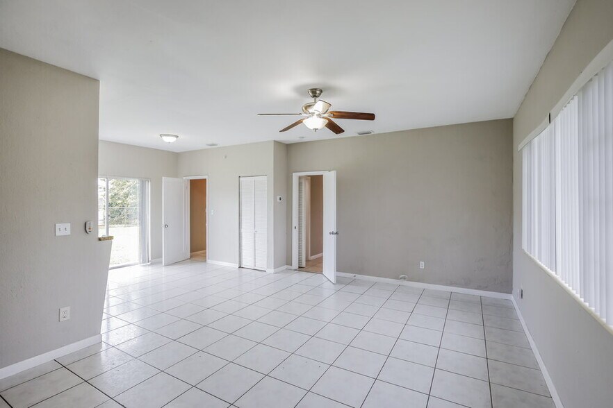 Building Photo - 19820 NW 12th Ave