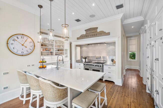 Building Photo - 16356 Bridlewood Cir