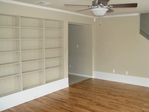 Building Photo - 907 W 30th St