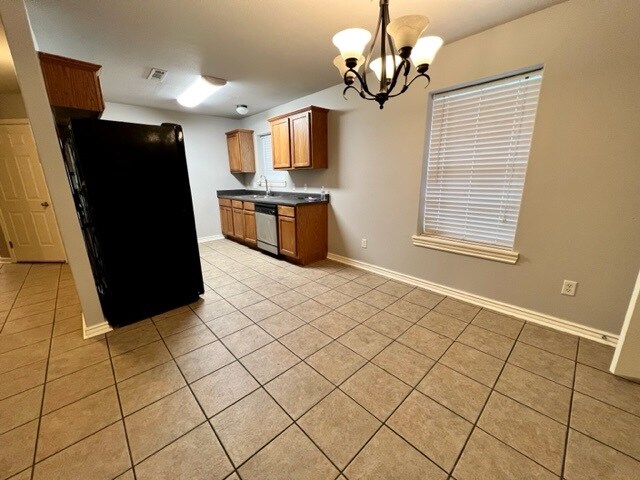 Building Photo - 12292 Rambling Rose Wy