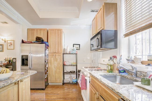 Building Photo - 1631 4th St NW