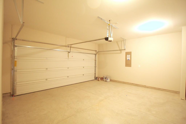 Building Photo - 4315 Magpie Dr