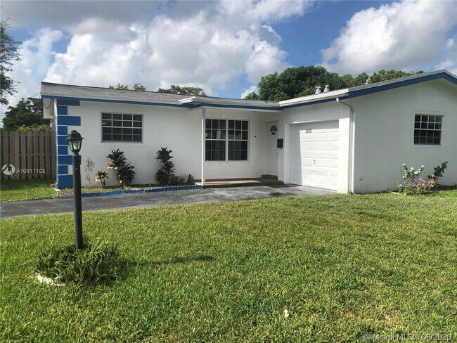 Building Photo - 8500 NW 24th Pl