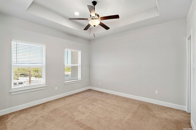 Building Photo - 229 High Dr