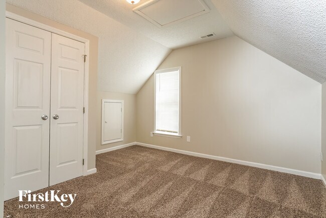 Building Photo - 1524 Crag Burn Ln