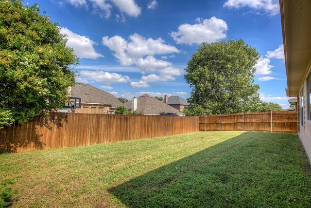 Building Photo - 12125 Tacoma Ridge Dr