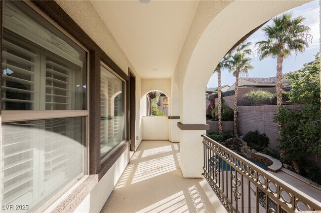 Building Photo - 2768 Liberation Dr