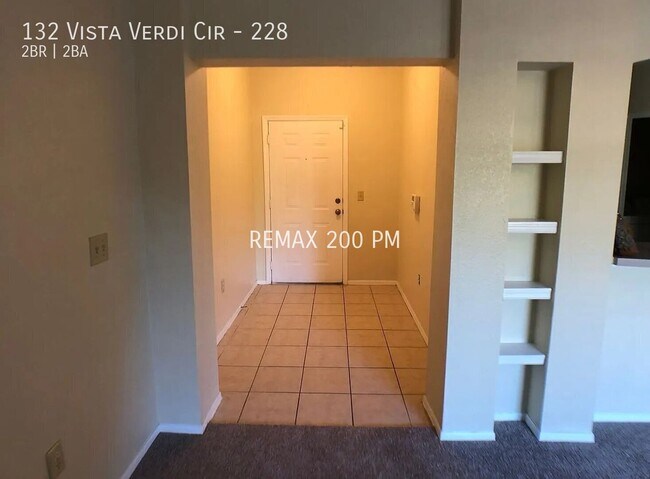 Building Photo - 132 Vista Verdi Cir