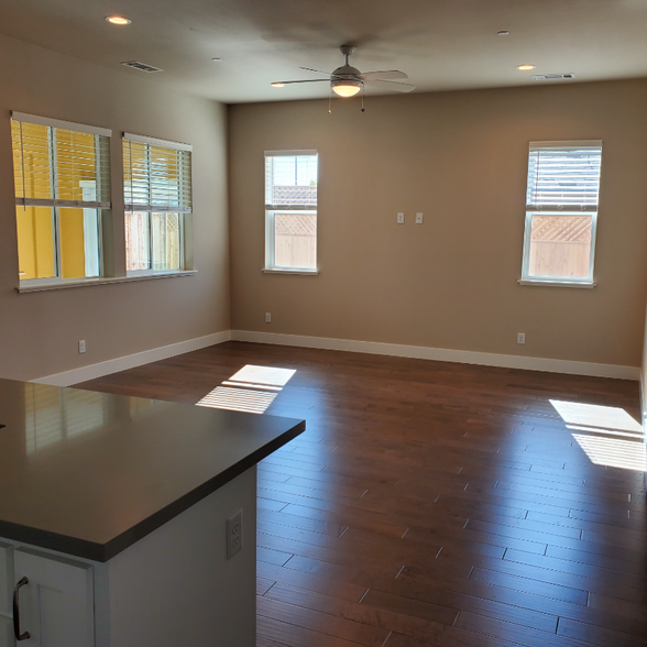 Building Photo - 1628 Keoke Ct
