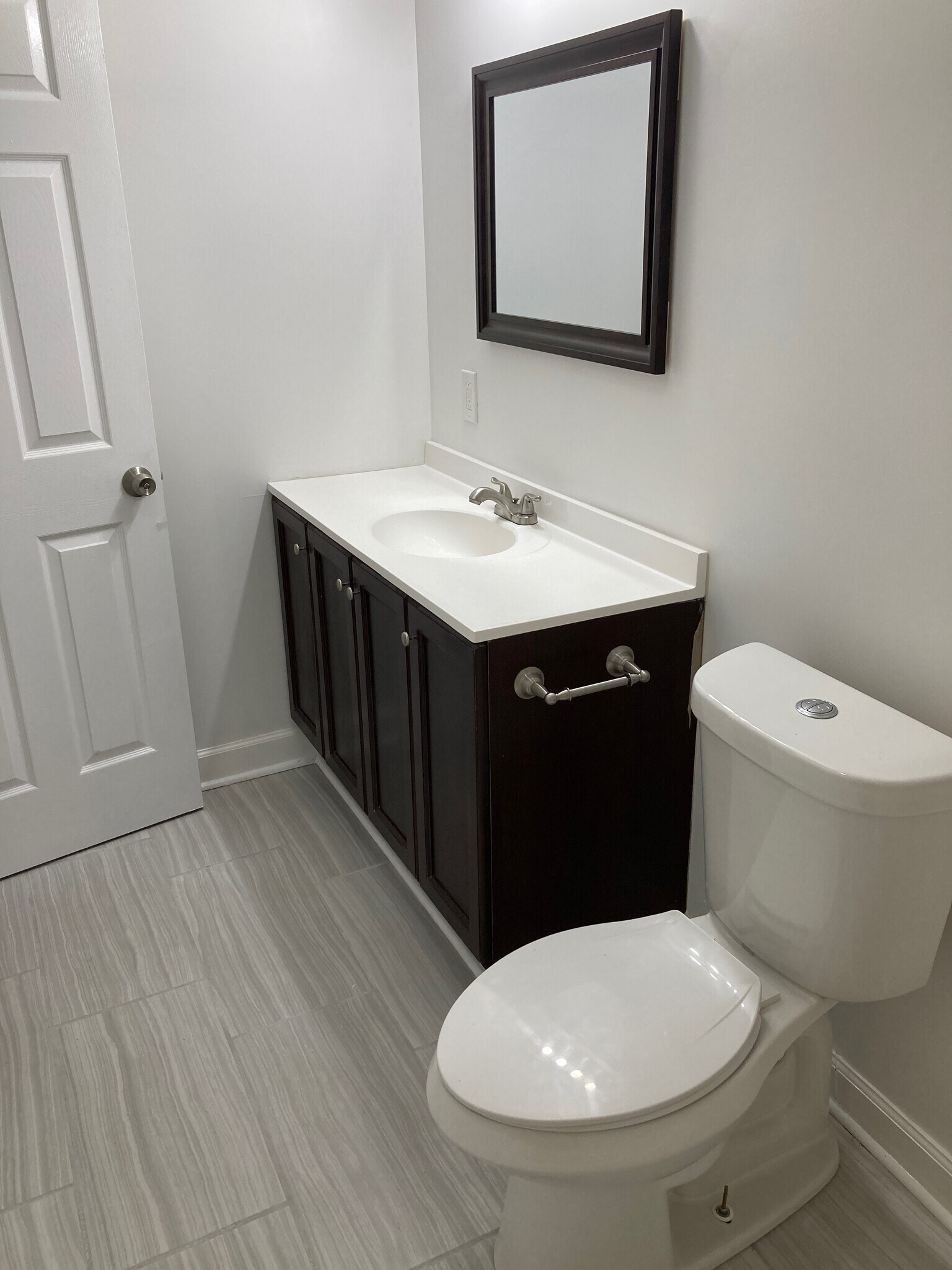 Bathroom - 750 W Broad St